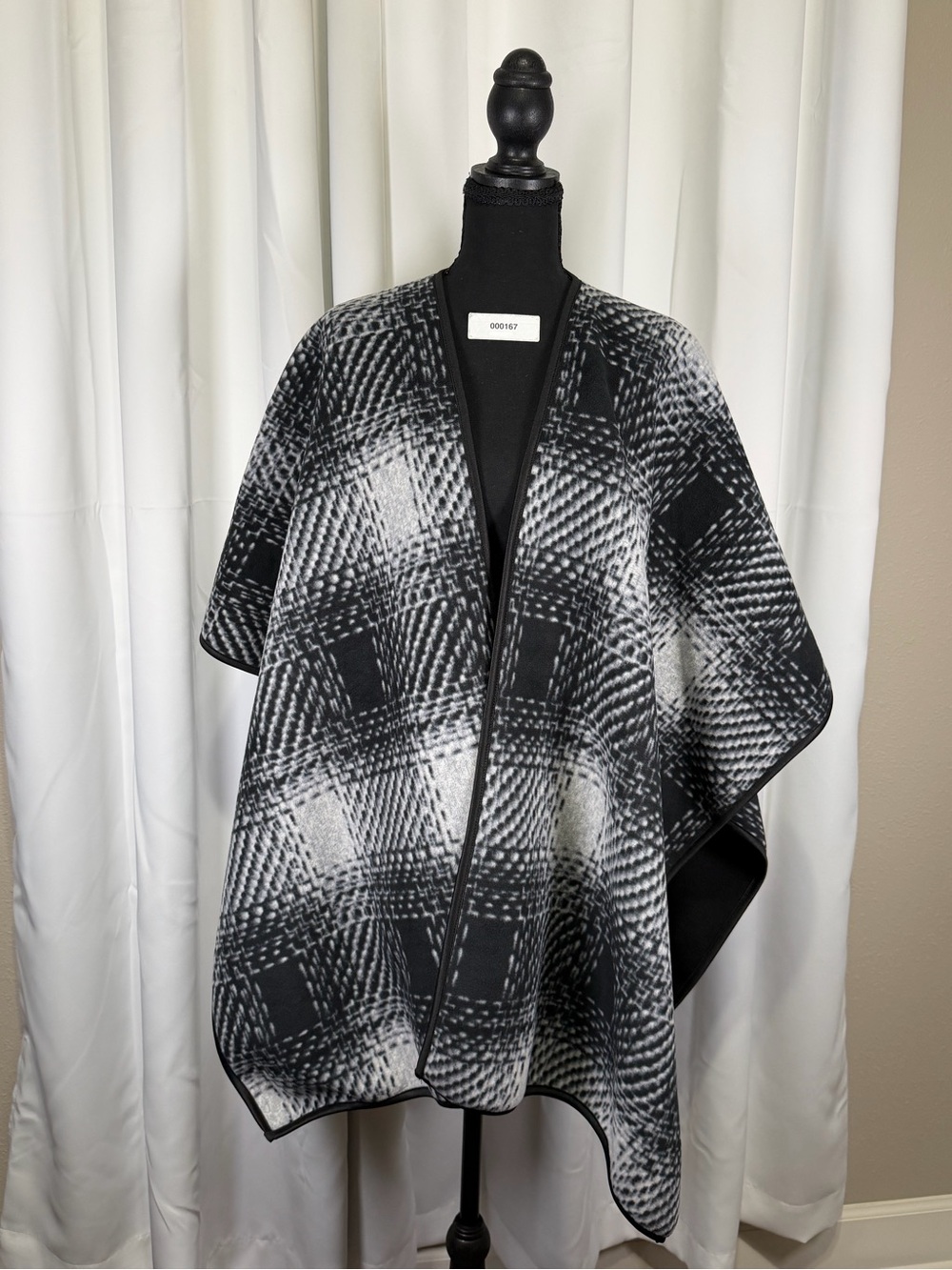 IKE BEHAR Reversible Plaid Poncho Ruana One Size Black Gray Cape Wrap